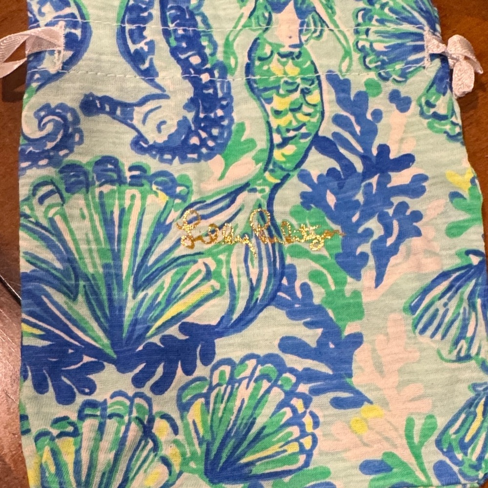 Lilly Pulitzer Blue and Tan woven post Earrings - Picture 5 of 6